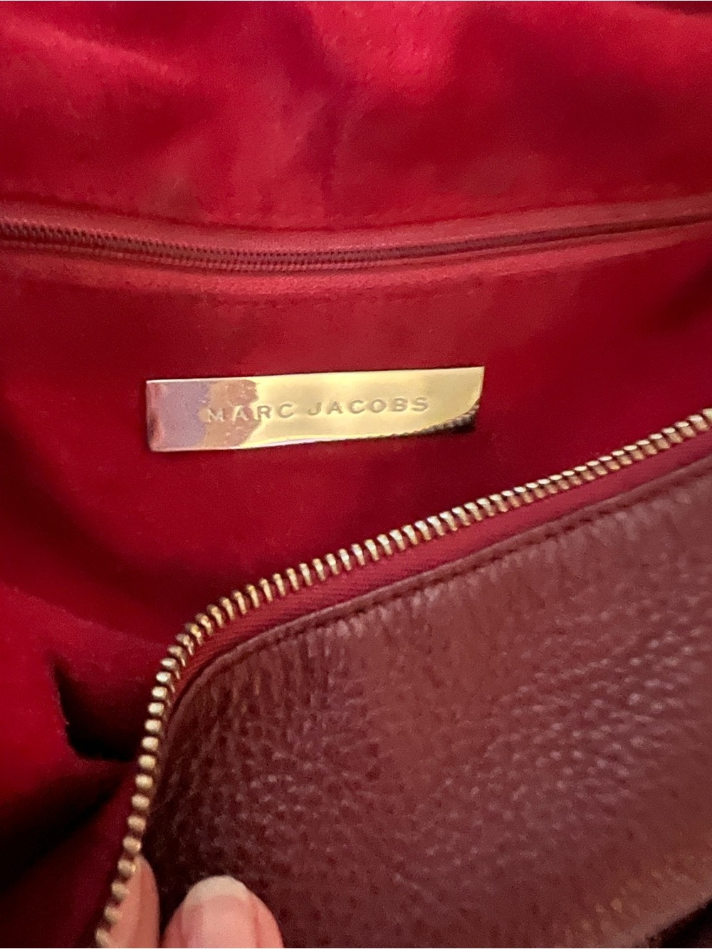 Vintage Marc Jacobs Leather Multi-Pocket Leather Hobo Bag Color: Merlot - Picture 5 of 7